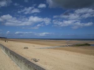 Appartements Calm and comfortable apartment in Bayeux, 9km from the beach : photos des chambres