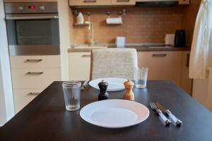 Cozy 3 Bedroom Apartments In Centre of Iasi Palas Mall