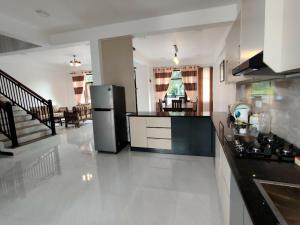 Highway Twin Home East wing