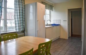 7 Bedroom Awesome Home In Tomelilla