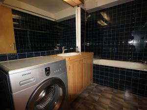 Appartement 2 pièces pour 4 pers. au centre de Méribel avec balcon et WIFI - FR-1-411-878