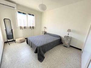 Appartements Appartement Ajaccio, 3 pieces, 4 personnes - FR-1-61-606 : photos des chambres