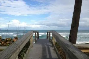 Surfcaster - ملبورن بيتش