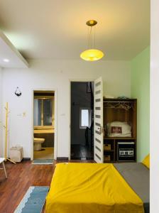 M house Yen Phụ 4th floor