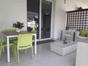 Apartment in villa - Air conditioned - Wi-fi - near the sea