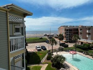 Victorian 3304 - Club Floyd