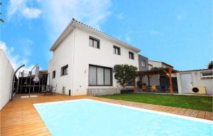 obrázek - Nice Home In Torreilles With Wifi, Heated Swimming Pool And 5 Bedrooms