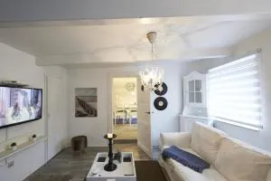 NEU! Ferienhaus Schipperhus - Rysum