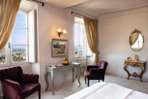 Hotels Chateau de Rochegude : photos des chambres