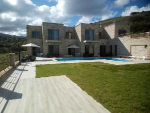 Villa Stylianos retreat