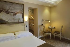 Superior Quadruple Room room in Hotel Porta Nuova