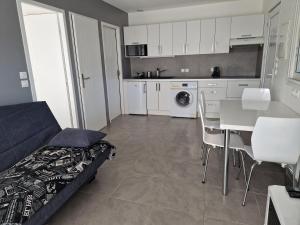 Appartements Beness'Appart 5km Capbreton : Appartement avec Terrasse