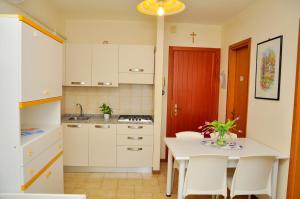 Peaceful seaside flat with pool in Bibione