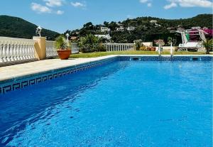 Villa reina by costabravaway