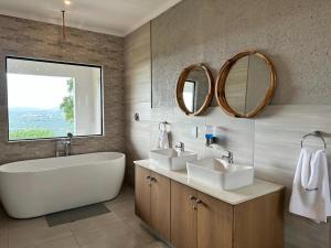 Hazyview Accommodation, Bon Repose Cottages 3&4