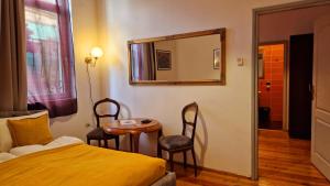 THE ONLY ONE Accommodation