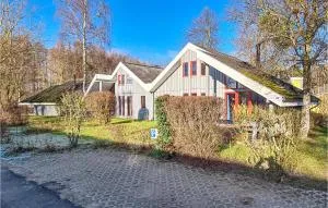 Beach Front Home In Mirow With Sauna - Rechlin