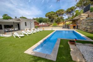Catalunya Casas Modern Marvel,15 min to Costa Brava beaches!