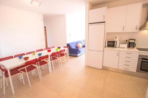 Catalunya Casas Fun and Frolic in Lloret del Mar 3500 meters to beach!