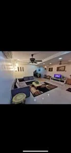 A Spacious 3BR 2storey House Taman Kosas Ampang - Hulu Langat