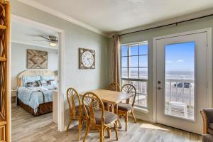 Victorian 1205-Room with a View