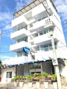 Sky view hotel tolu - Nicomar