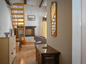 Apartment Jorasse C 20 by Interhome