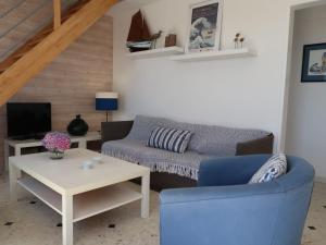 Maisons de vacances Holiday Home Partie de peche - PZV102 by Interhome : photos des chambres