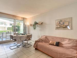 Appartements Apartment Le Cesaree-1 by Interhome : photos des chambres