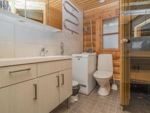 Holiday Home Ruka-kitkan lomamajat-varpunen by Interhome