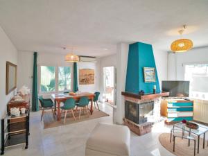 Holiday Home Leon by Interhome
