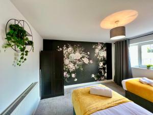 Curzon House Two - Great for Contractors or Family Holidays