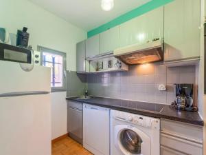 Holiday Home Bonporteau-5 by Interhome