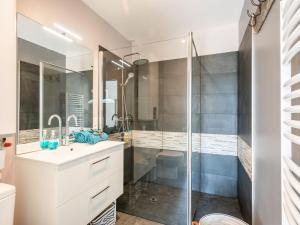 Appartements Apartment Beaumanoir by Interhome : photos des chambres