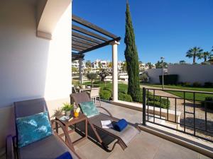 Apartment Pine Hills Pérola by Interhome