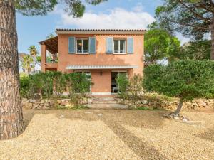Holiday Home Le Mas d'Esquière 5 by Interhome
