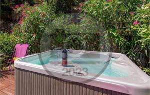 Gorgeous Home In Buje With Kitchen