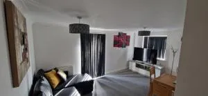 Greenhithe Cosy Apartment, Netflix and Sport Channels - West Thurrock