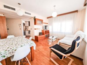 Apartamento Acogedor en Avenida Juan Carlos 1º