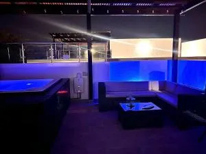 Outstanding Pent House w/Jacuzzi - Hato Mayor