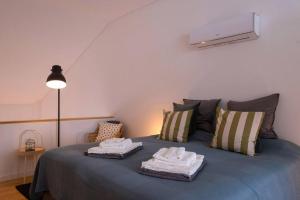 Vila Nova Suite Apt (historic PDL city center)