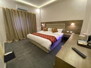 Petra Oleander Hotel