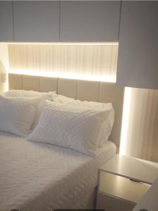 Apto Stúdio Área Central - Valor para 2 pessoas - Crianças Grátis - Colchão com massageador!