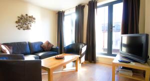 Lodge Drive Serviced Apartments