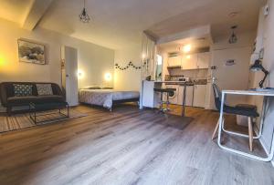 Appartements Majorelle Studio neuf 3 minutes Gare au calme Parking Privatif sur demande : photos des chambres