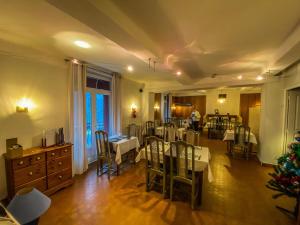 Hotels Logis Hotel Restaurant la Corniche des Cevennes : photos des chambres