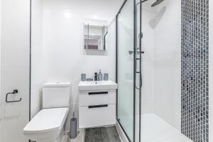 Charles House by Guestz