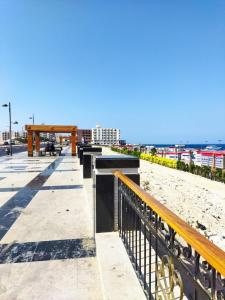 apartment with separate entrance near Arabia hotel