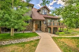 4 Mi to Ski Summit County Condo with Resort Perks - Gold Hill