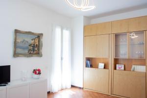 FLAT 33 - Pool, Park, Tennis